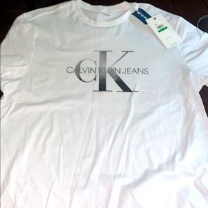 Calvin Klein t-shirt